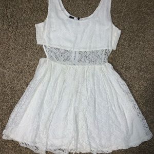 NWOT Empyre white sundress